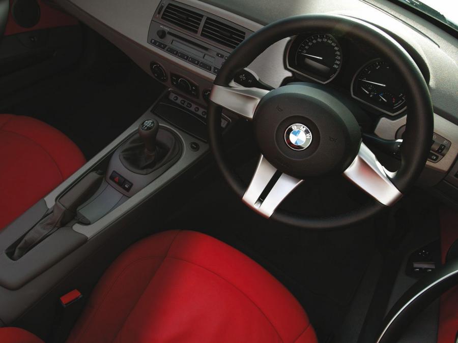  BMW Z4 2.5i Roadster 2002 года  (AU) (фото 2 из 14)